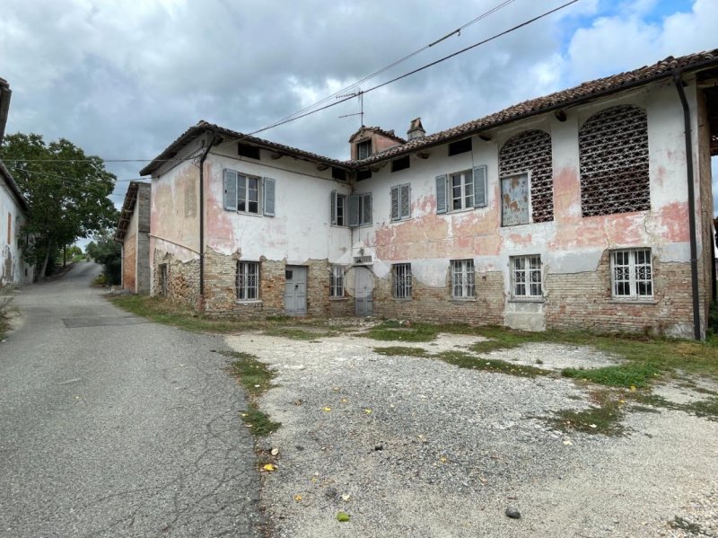 Hus på landet i San Marzano Oliveto