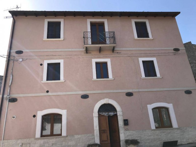 Vrijstaande woning in Castelvecchio Calvisio