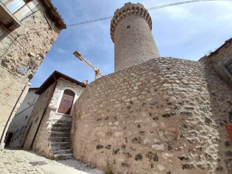 Vrijstaande woning in Santo Stefano di Sessanio