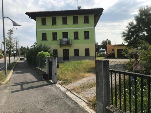 Half-vrijstaande woning in Mareno di Piave