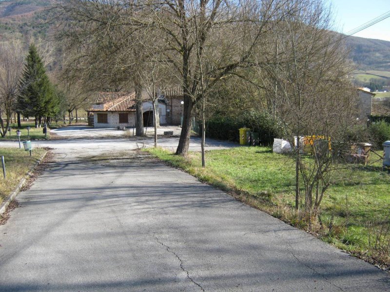 Commercial property in Sassoferrato