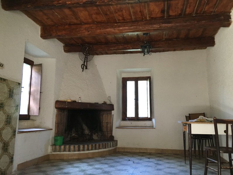 Huis op het platteland in Ascoli Piceno