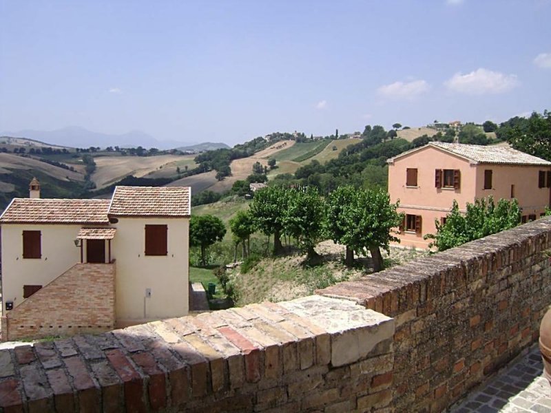 Landhaus in Arcevia