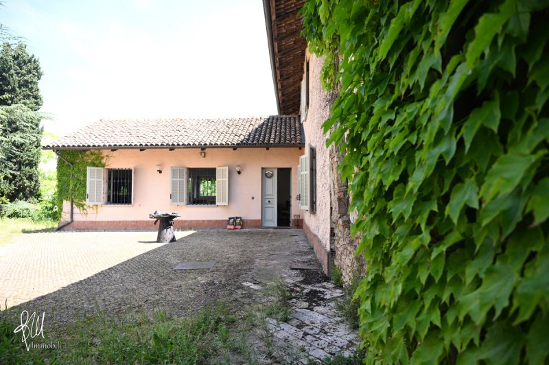 Villa à Costigliole d'Asti