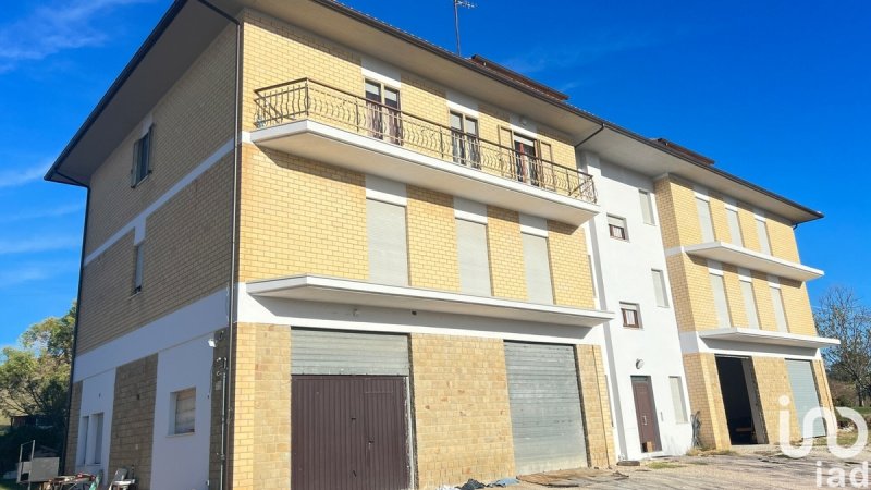 House in Penna San Giovanni