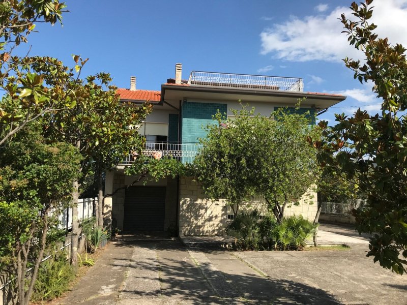 Detached house in Cervaro