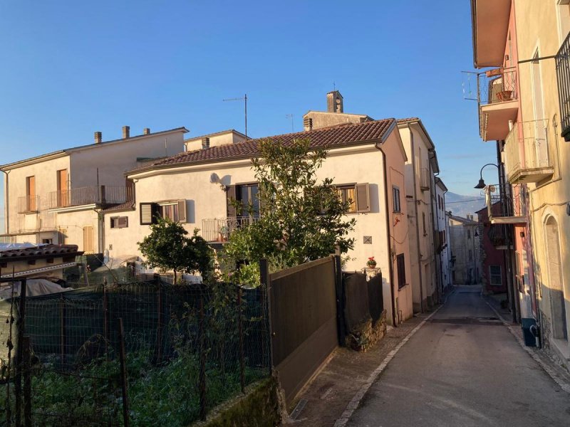 Casa geminada em Sant'Apollinare