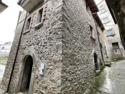 House in Pescorocchiano