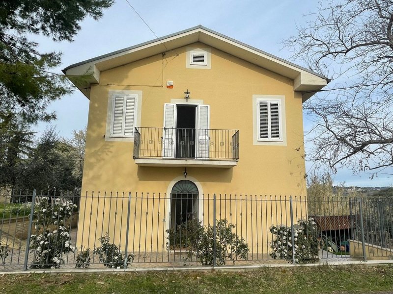 Einfamilienhaus in Acquaviva Picena