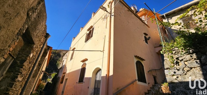 Maison à Castelbianco