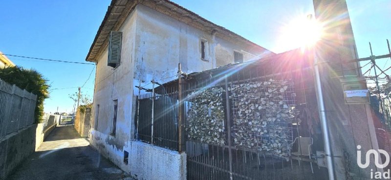 Terraced house in Albenga