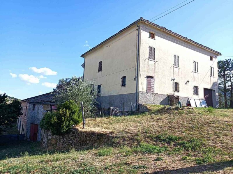 Maison individuelle à San Severino Marche