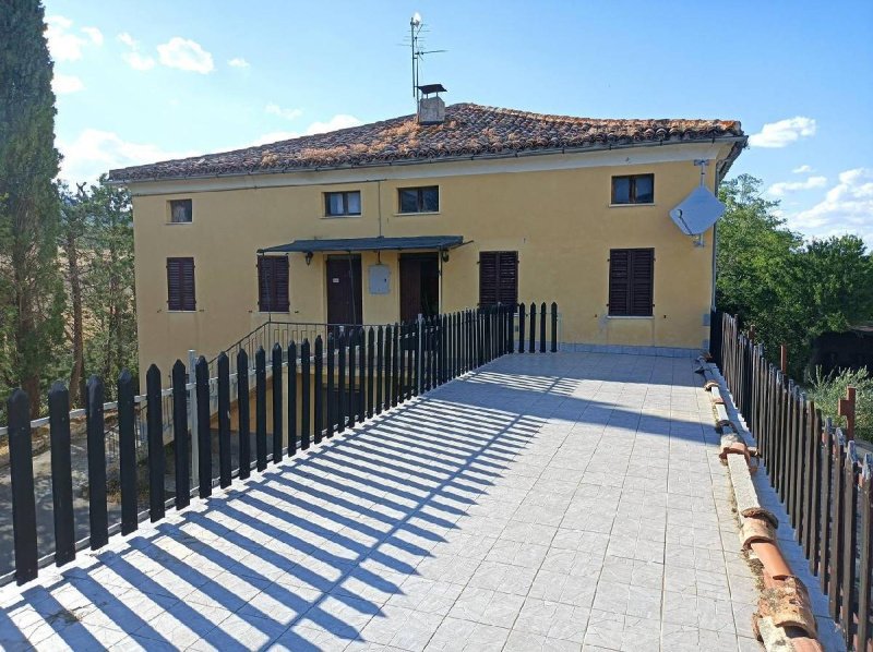 Villa i San Severino Marche