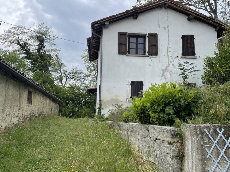 Casa de campo em Borgo Priolo