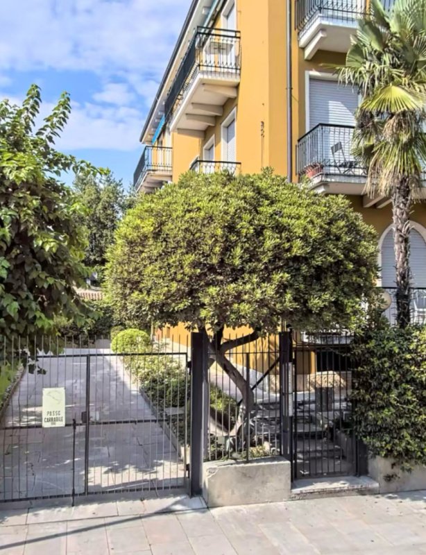 Self-contained apartment in Lazise