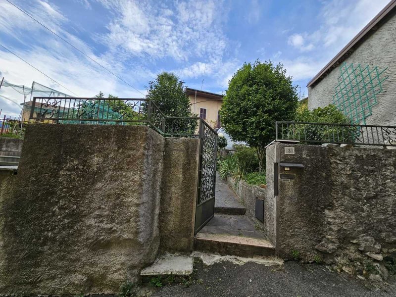 Detached house in Omegna