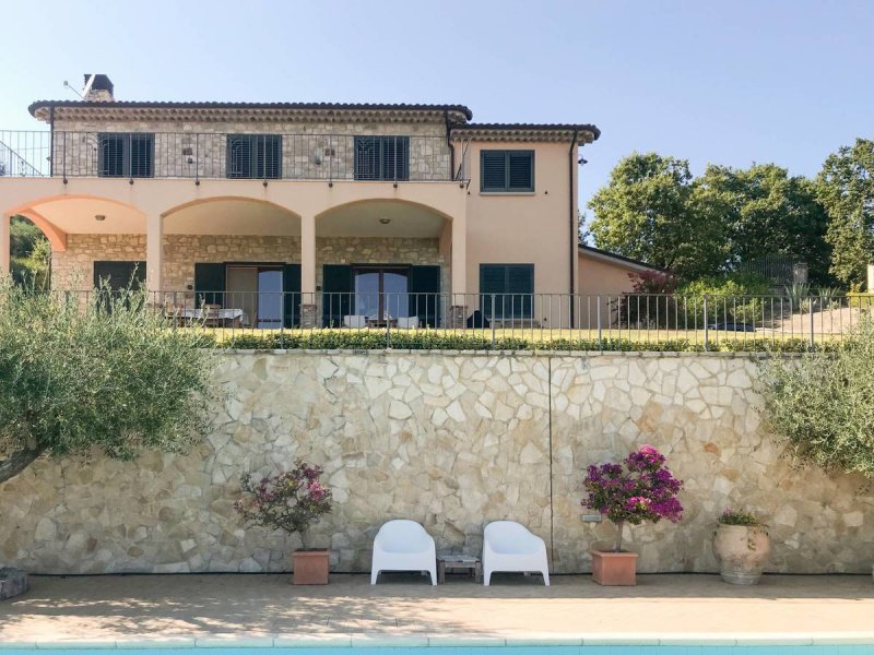 Villa a Guardialfiera