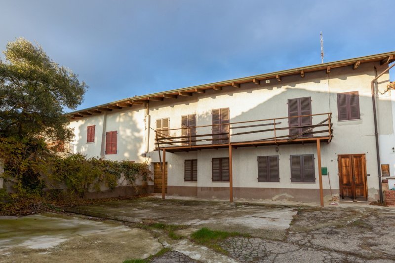 Casa semi-independiente en Alfiano Natta