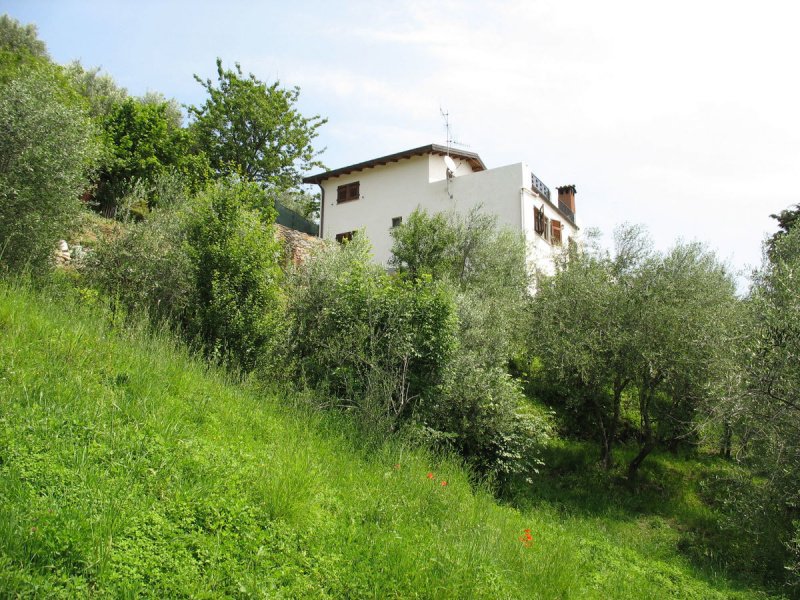 Villa i Podenzana
