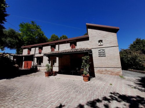 Villa à Monte San Pietro