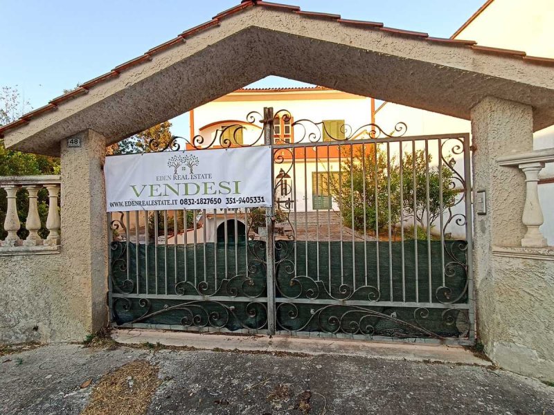 Villa à Supersano