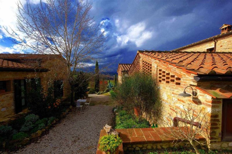 Klein huisje op het platteland in Rapolano Terme