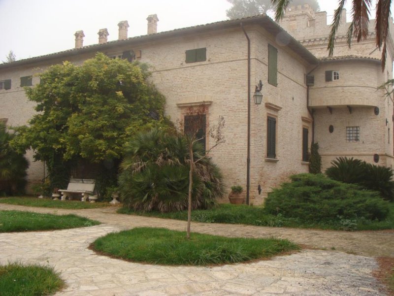 Villa en Corinaldo