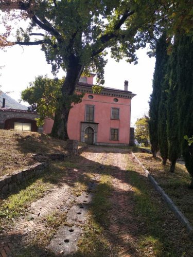 Villa in Lauria