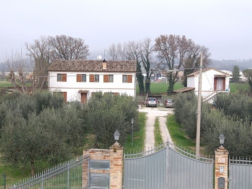 Landhaus in Osimo