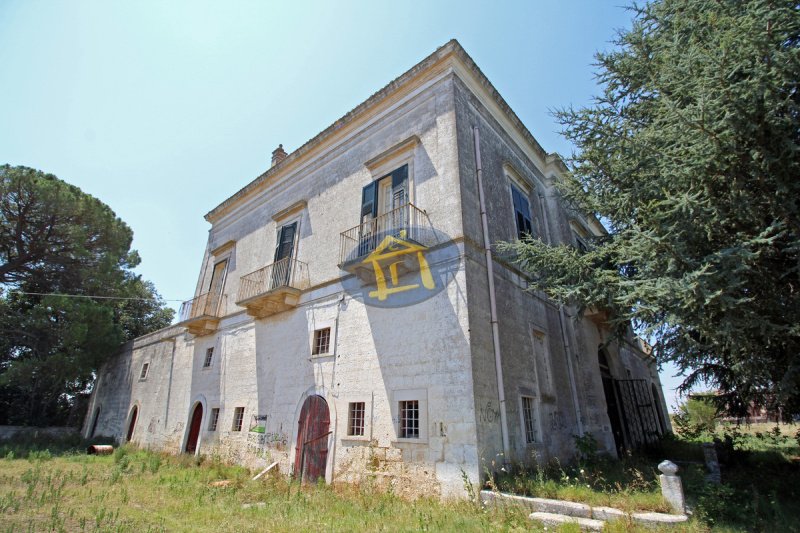 Villa in Gioia del Colle