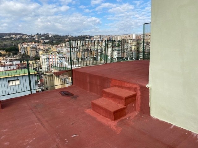 Apartment in Naples
