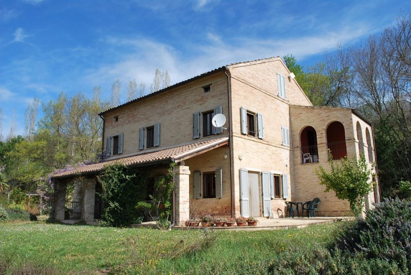 Huis op het platteland in Grottazzolina