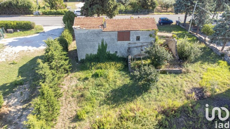 Detached house in Montelupone