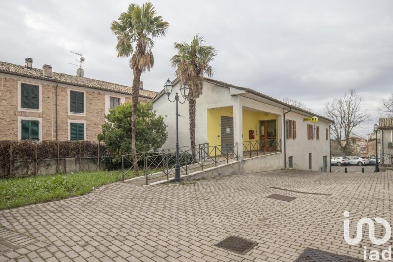 Commercial property in Santa Maria Nuova