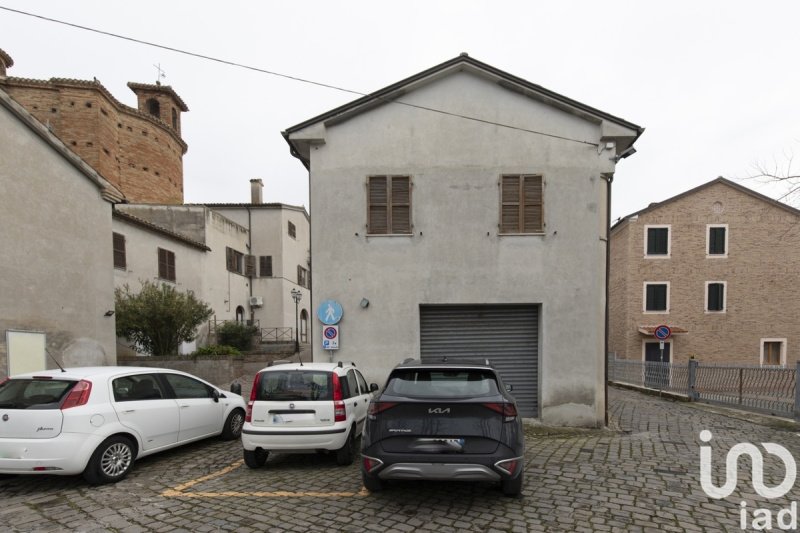 Gewerbeimmobilie in Santa Maria Nuova