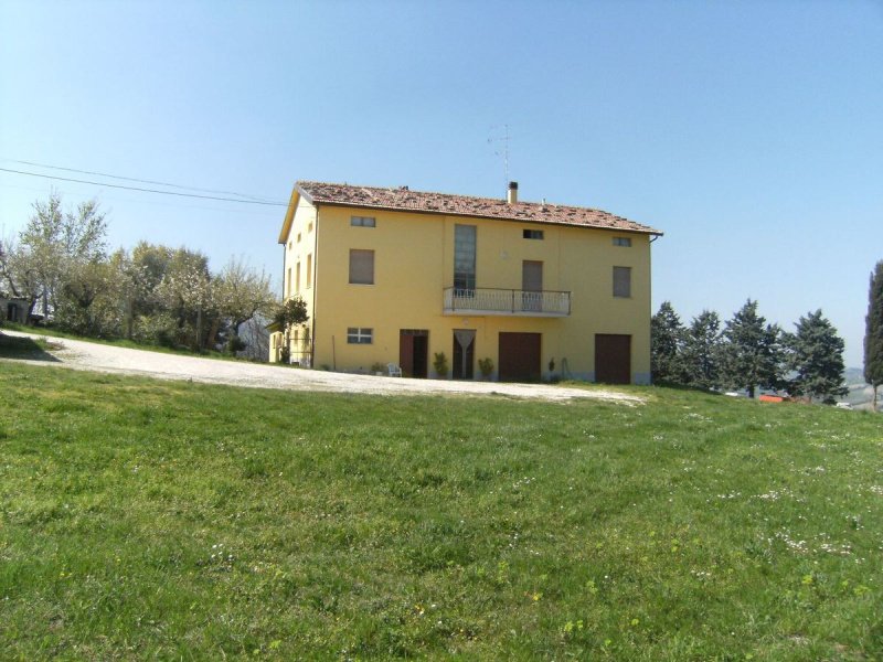 Farmhouse in Staffolo