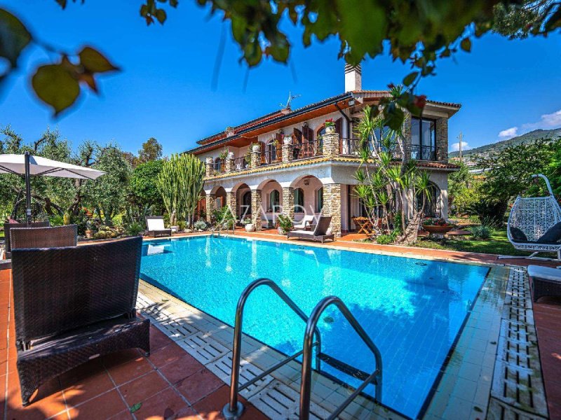 Villa in Sanremo