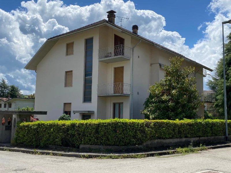 Wohnung in Lugagnano Val d'Arda