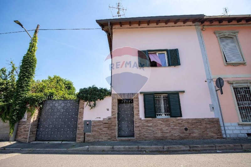 Casa independiente en Legnano