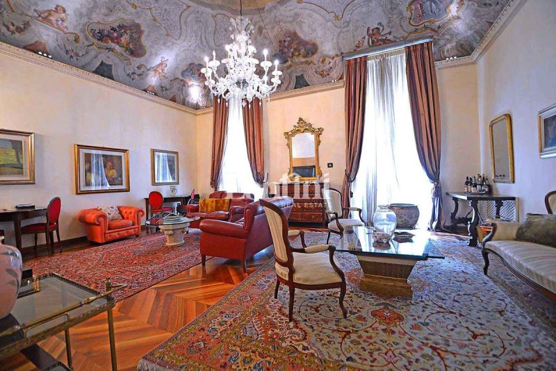 Historisk lägenhet i Casale Monferrato