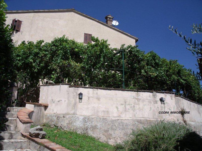 Maison jumelée à Todi