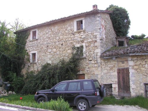 Casa semi-independiente en Ascoli Piceno