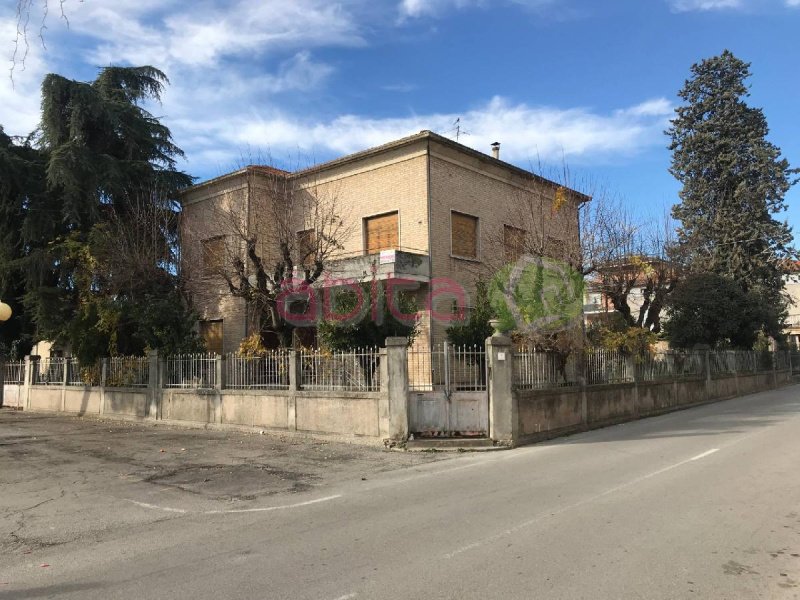 Villa à Spinetoli