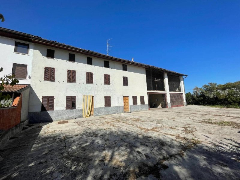 Bauernhaus in Casale Monferrato
