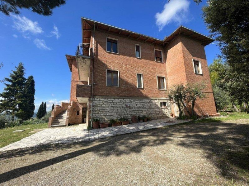 Einfamilienhaus in Lucignano