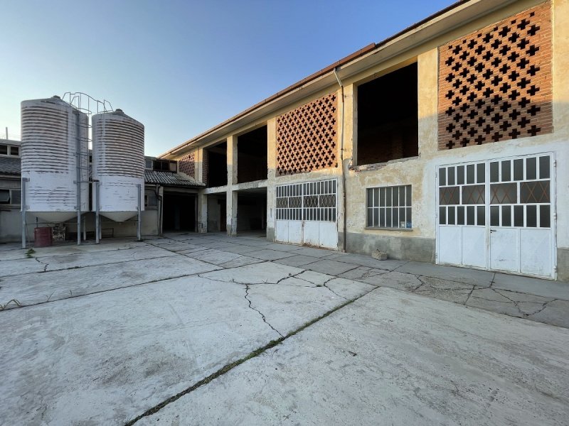 Detached house in Antignano
