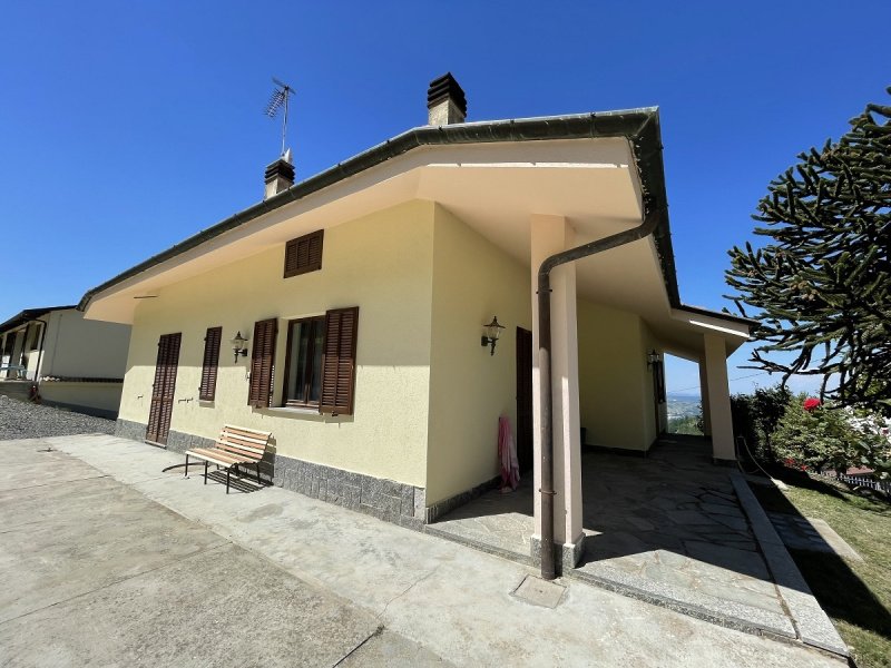 Maison individuelle à Loazzolo