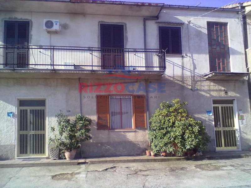 Einfamilienhaus in Acri