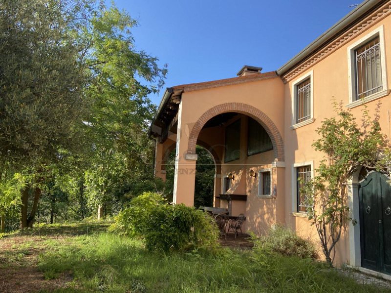 Country house in Val Liona