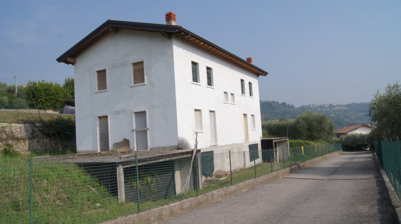 Terraced house in Costermano sul Garda